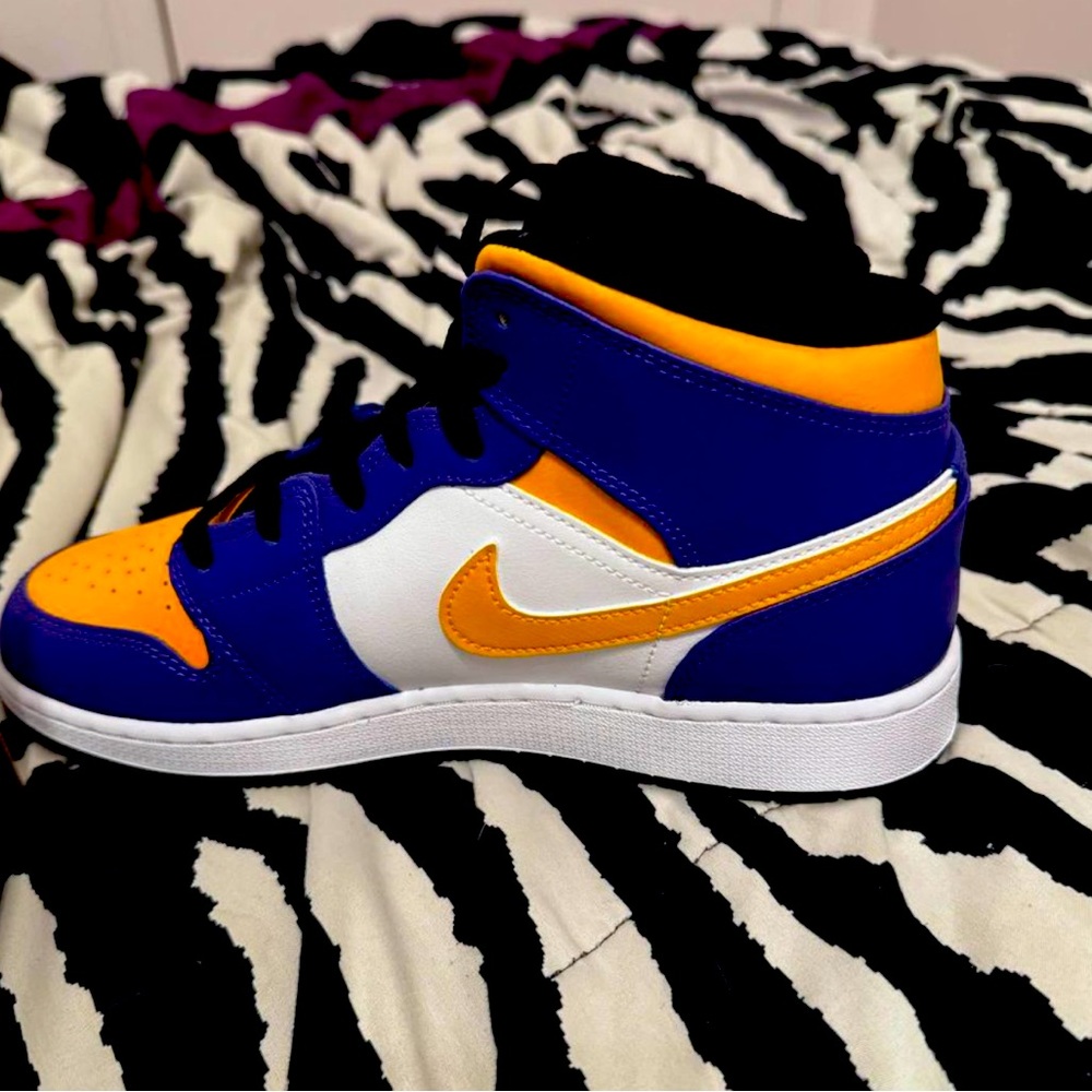 BRAND NEW JORDANS